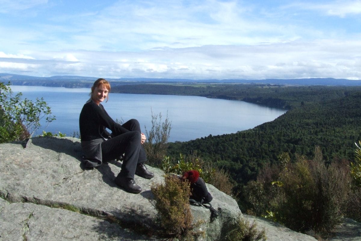 Here's me sitting at the Kawakawa Bay lookout